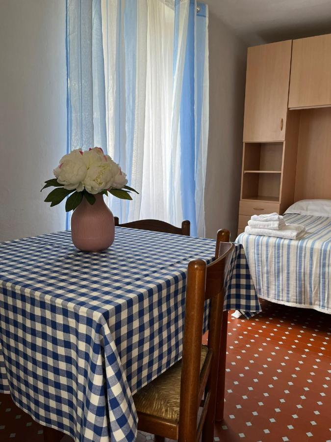 Casa Violetta Bed & Breakfast 马里纳迪马萨 外观 照片