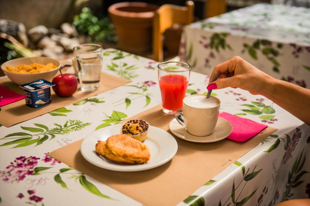 Casa Violetta Bed & Breakfast 马里纳迪马萨 外观 照片