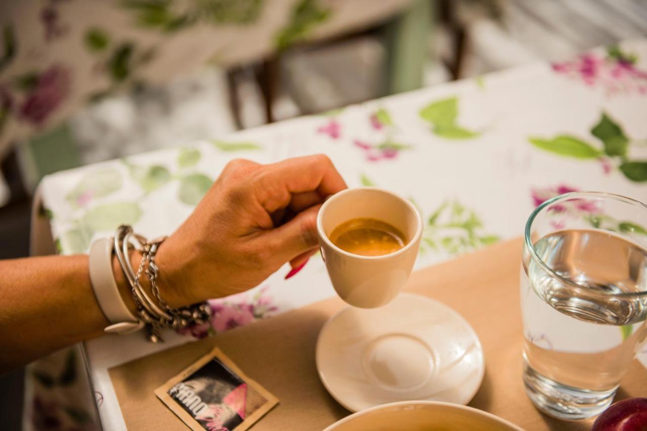 Casa Violetta Bed & Breakfast 马里纳迪马萨 外观 照片