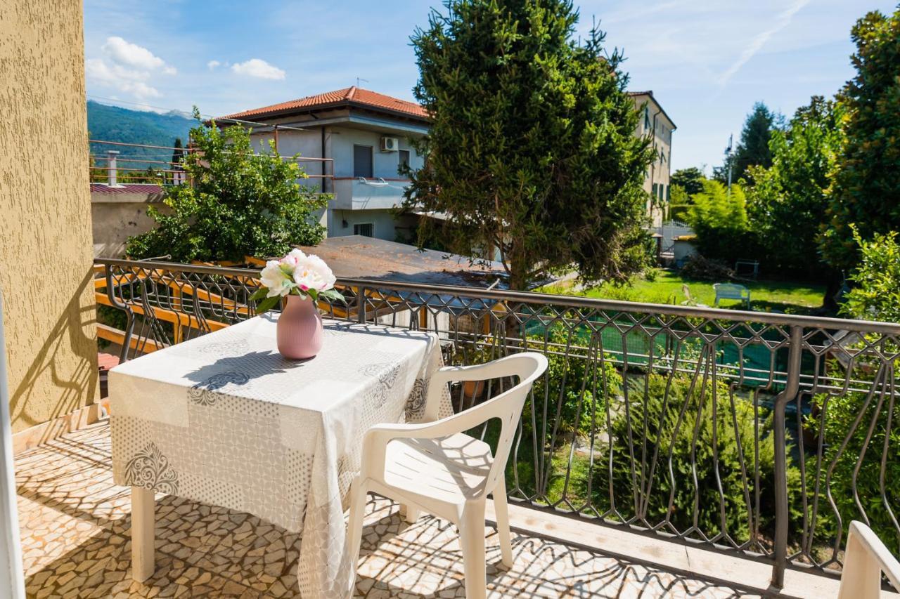 Casa Violetta Bed & Breakfast 马里纳迪马萨 外观 照片