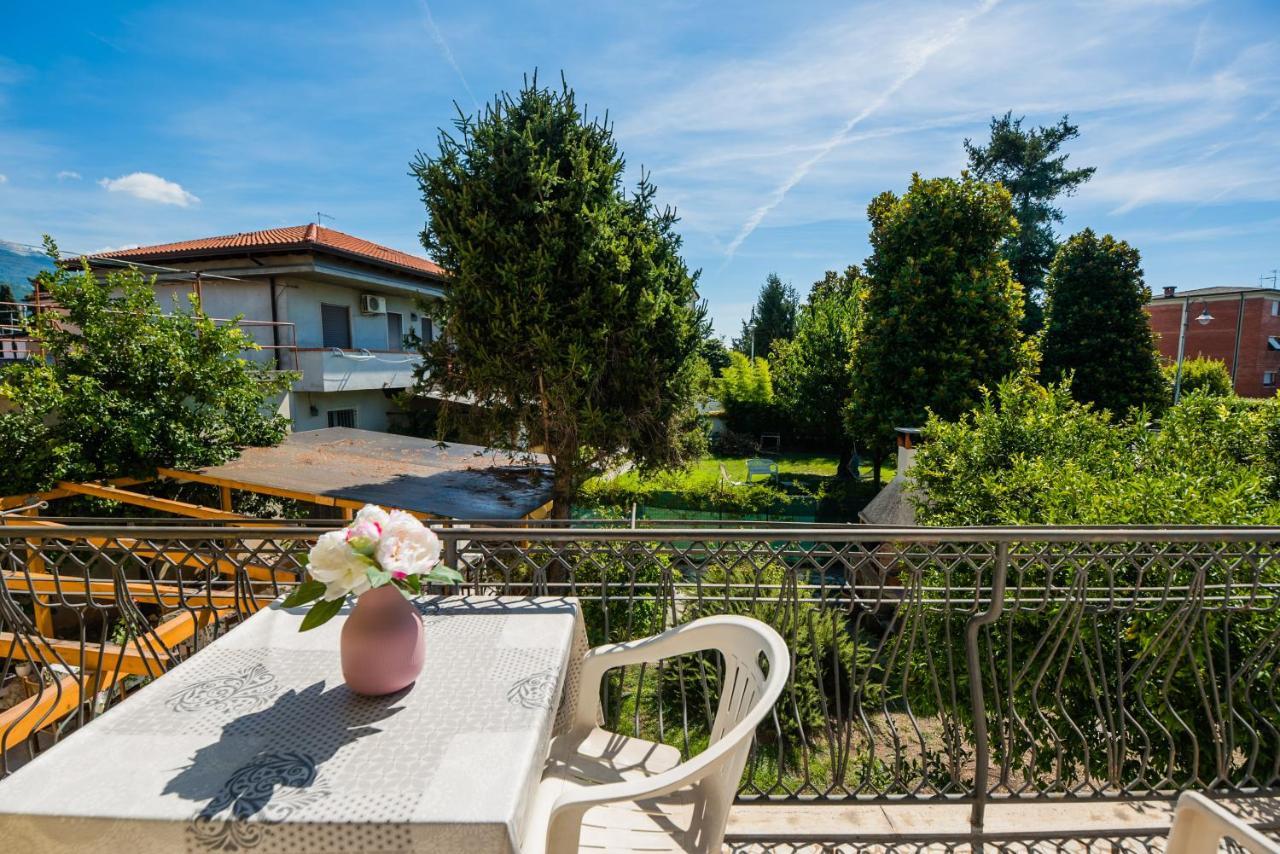 Casa Violetta Bed & Breakfast 马里纳迪马萨 外观 照片